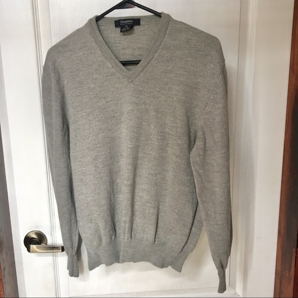 Giorgiolini v neck sweater Italian wool